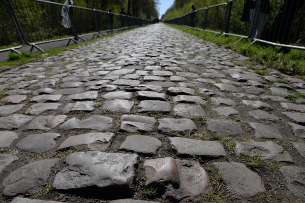 Cobblestone Installation in Corona
