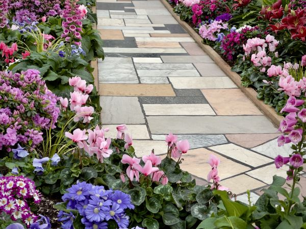 Garden Path Installation in Corona