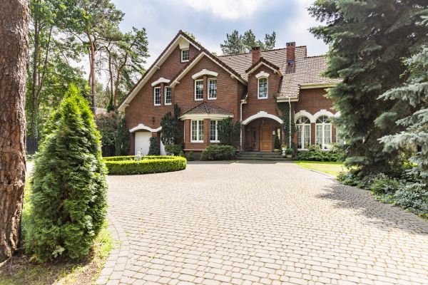 Driveway Pavers Repair in Corona