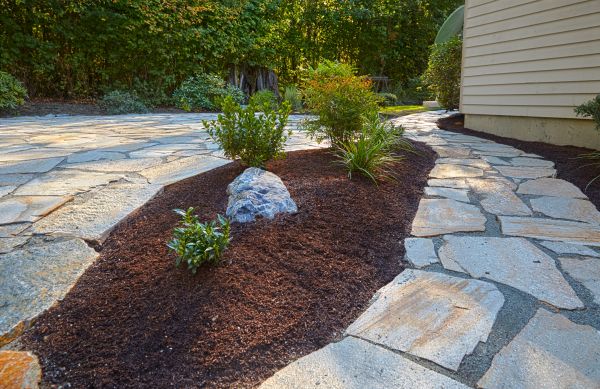 Outdoor Hardscaping in Corona